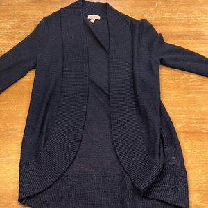 Lilly Pulitzer Amalie  navy split thread cardigan. Like new Size med.